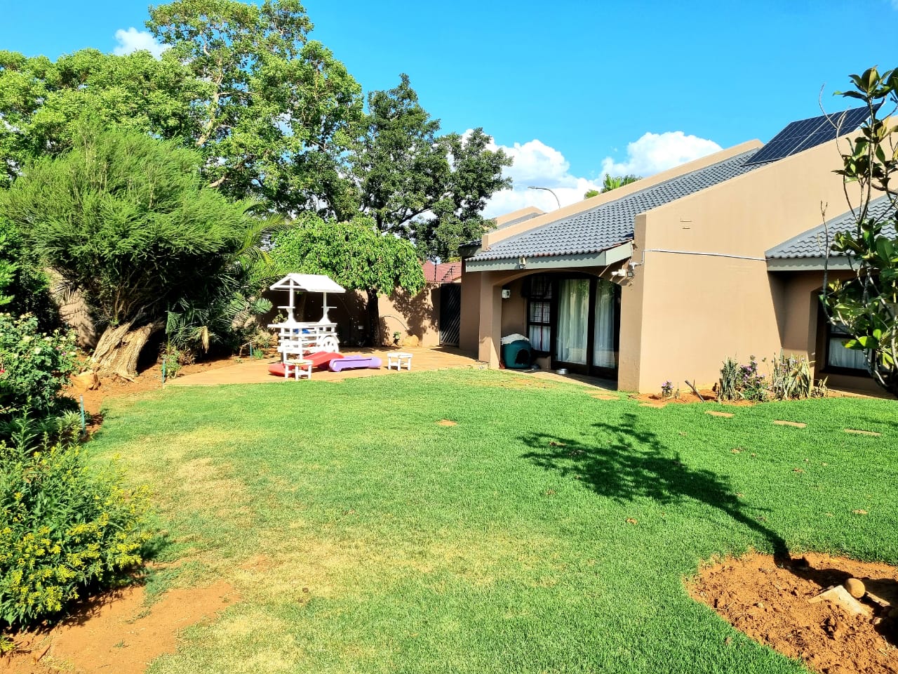 5 Bedroom Property for Sale in Royldene Northern Cape